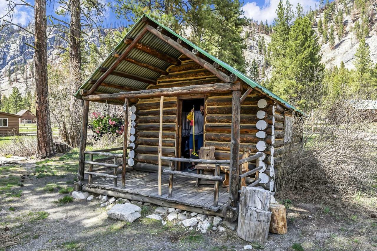 Sawtooth Lodge Stanley Exterior foto